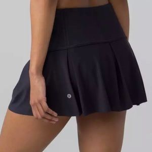 Lululemon Lost in Pace midnight navy skort size 8
